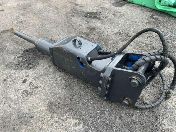 CATERPILLAR 302.7D + Marteau piqueur + Remorque + 4 Godets – Image 26