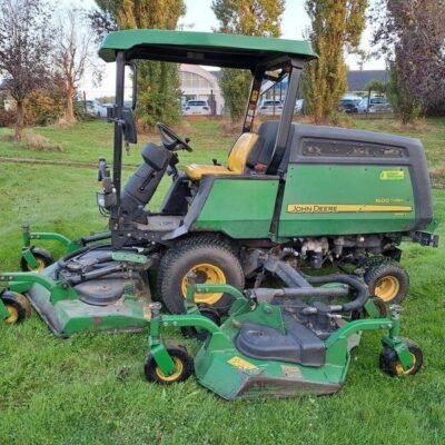 Tracteur tondeuse John Deere 1600 turbo wam en vente aux enchères