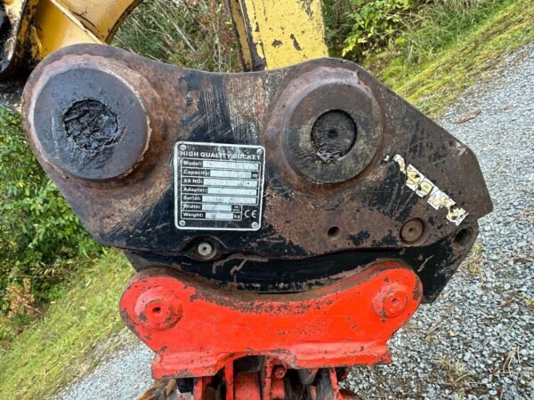 Cat 302.5C + 4 GODETS ET INCLINABLE – Image 10