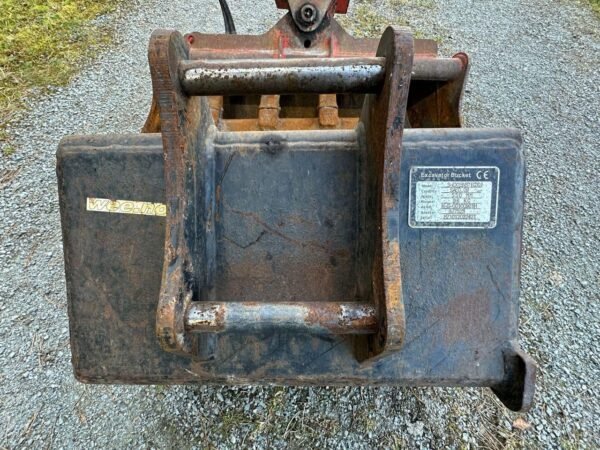 Cat 302.5C + 4 GODETS ET INCLINABLE – Image 12