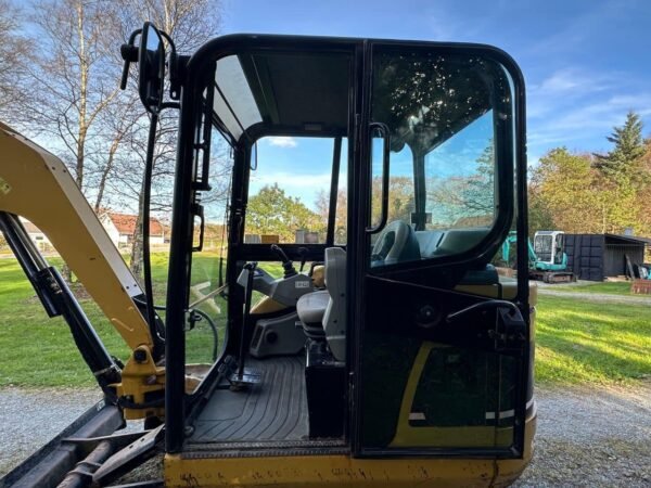 Cat 302.5C + 4 GODETS ET INCLINABLE – Image 25