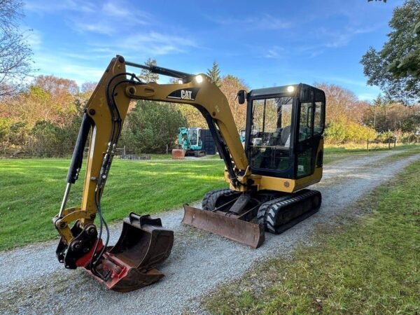 Cat 302.5C + 4 GODETS ET INCLINABLE – Image 32