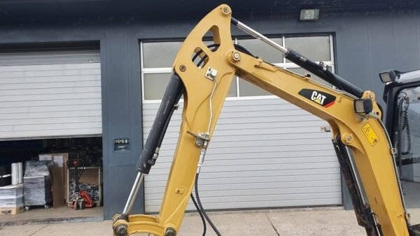 CAT 302.2D 2,1 T + 3 GODETS – Image 8