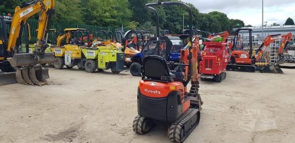 KUBOTA K008-3 + 3 GODETS – Image 9