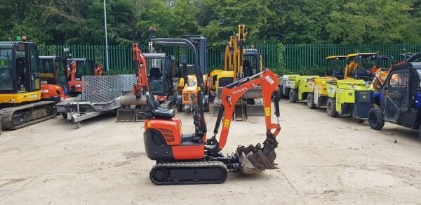 KUBOTA K008-3 + 3 GODETS – Image 15