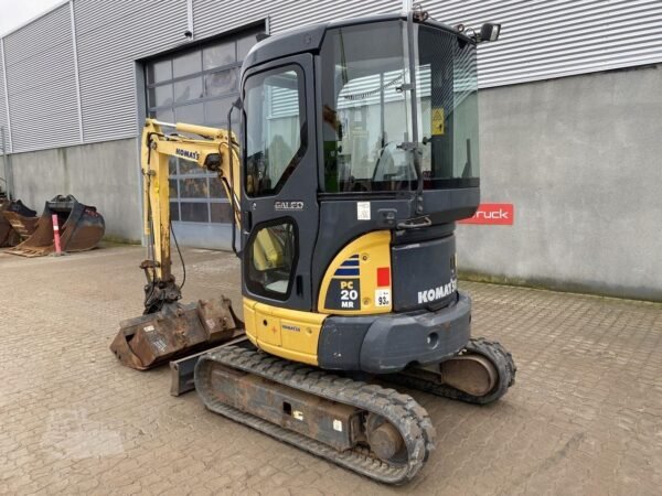 KOMATSU PC20MR-2 – Image 2
