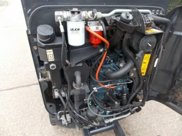 Bobcat E14, 1.5T 2013 et remorque 2,6T – Image 12
